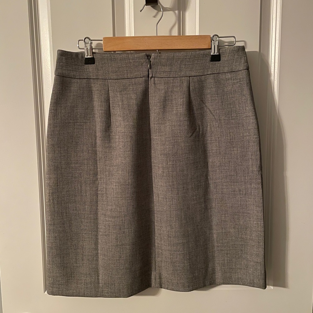 LOFT Gray A-Line Skirt - Picture 2 of 3